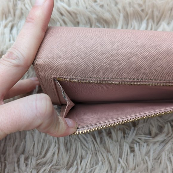 PRADA Long Wallet - Picture 11 of 13